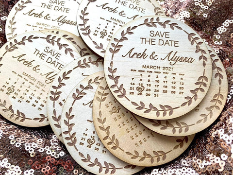 Wreath Calendar save the date magnet