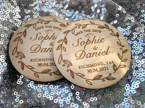 Timber engraved wreath save the date magnet